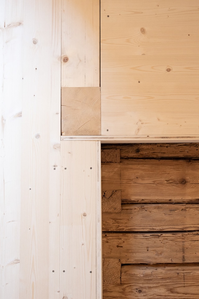 Bedroom detail